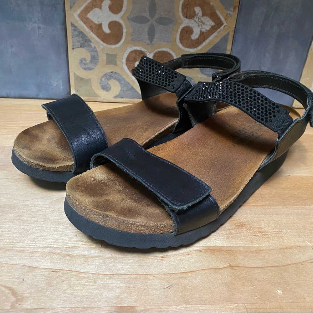 Women’s Naot Sandals, Lisa in 38 black